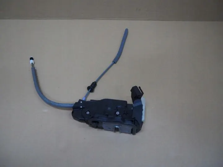 Mercedes EQB - Cerradura Puerta Izquierda Trasera A1770032999 image 2