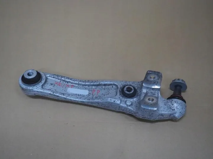 Jaguar XE XF II - Brazo de suspensión derecho delantero HX733C254 image 2