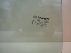 Renault Clio IV HB - Vidrio Puerta Derecha Trasera - Renault OE