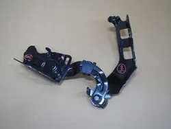 Mercedes W205 - Bisagra del capó izquierda OEM A2058800828