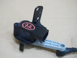 Sensor nivelación luces trasero Range Rover Velar Jaguar F-Pace HK833C280DA