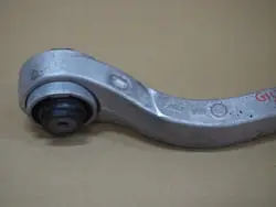 Alfa Romeo Giulia - Brazo de suspensión delantero derecho OEM