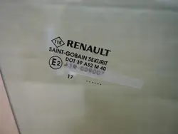 Renault Clio IV - Cristal delantero derecho usado Renault OE