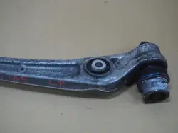 Audi - A4 B8 / Brazo inferior izquierdo - 8K0407155B