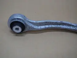 Audi Q7 II - Brazo de suspensión delantero derecho 4M0407510B
